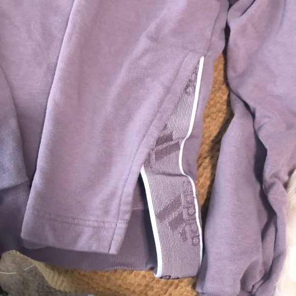 Adidas cropped sweatshirt - Picture 2 of 4